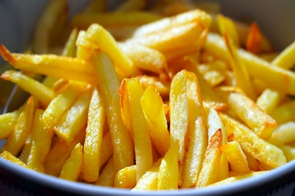 Что сделать, чтобы картофель фри был хрустящим: секреты повара